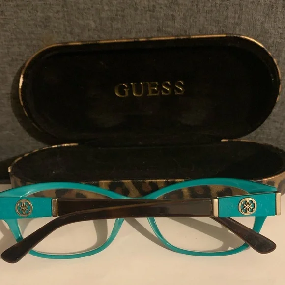 Guess USA spectacles almost new - Picture 3 of 4